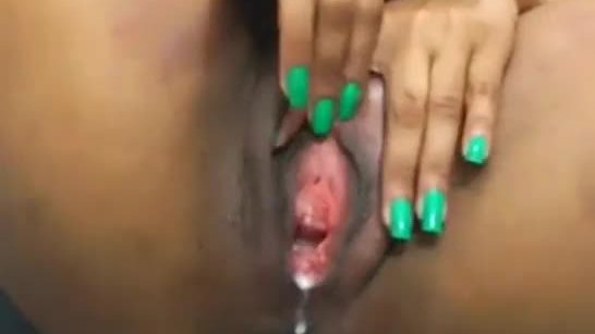 Dripping webcam vaginal cum